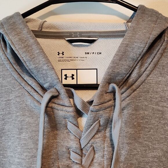 Under Armour Long Sleeve Pullover Hoodie Jogging/Exercise Women's Size Sm/P Gray - Picture 5 of 10
